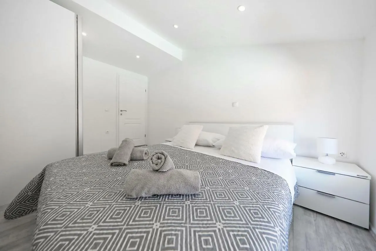 Zara Three Wells Apartment Zadar
