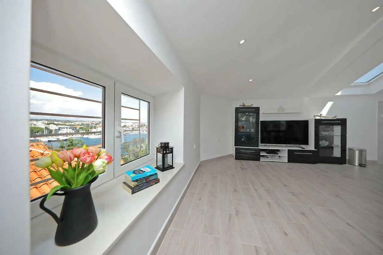 Zara Three Wells Apartment Croatia
